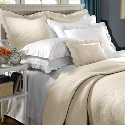 Alice Matelassé Coverlet