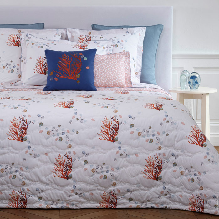 DeWoolfson Linens