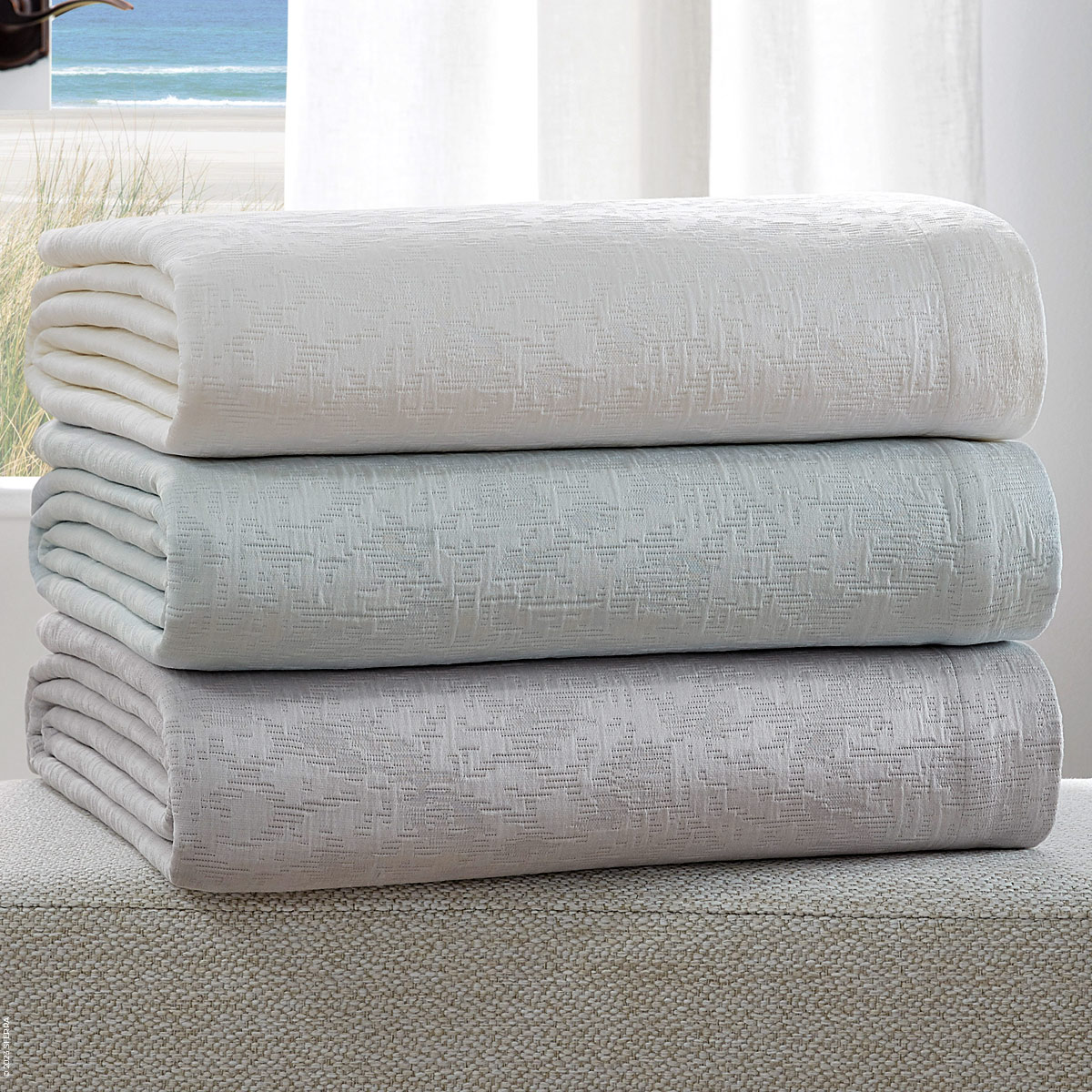 Aldino Textural Coverlet