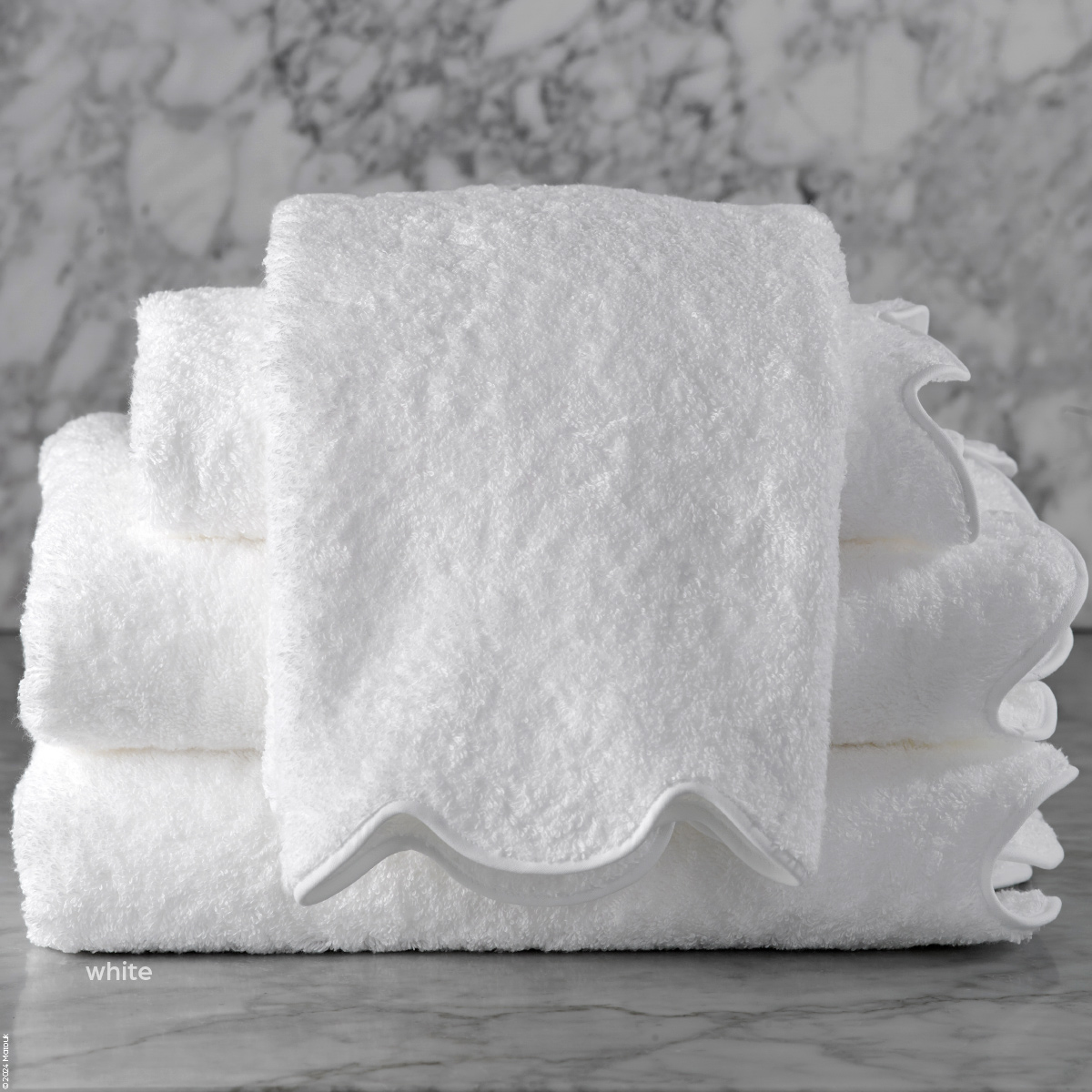 Cairo Scallop Towels & Mats Cairo Scallop Towels & Mats