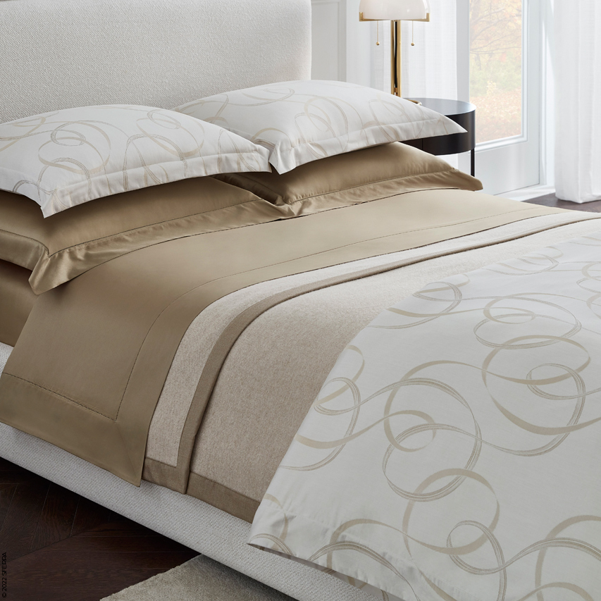 Caravino Sateen Jacquard