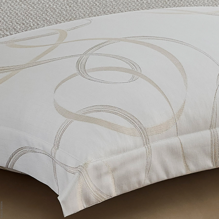 Caravino Sateen Jacquard