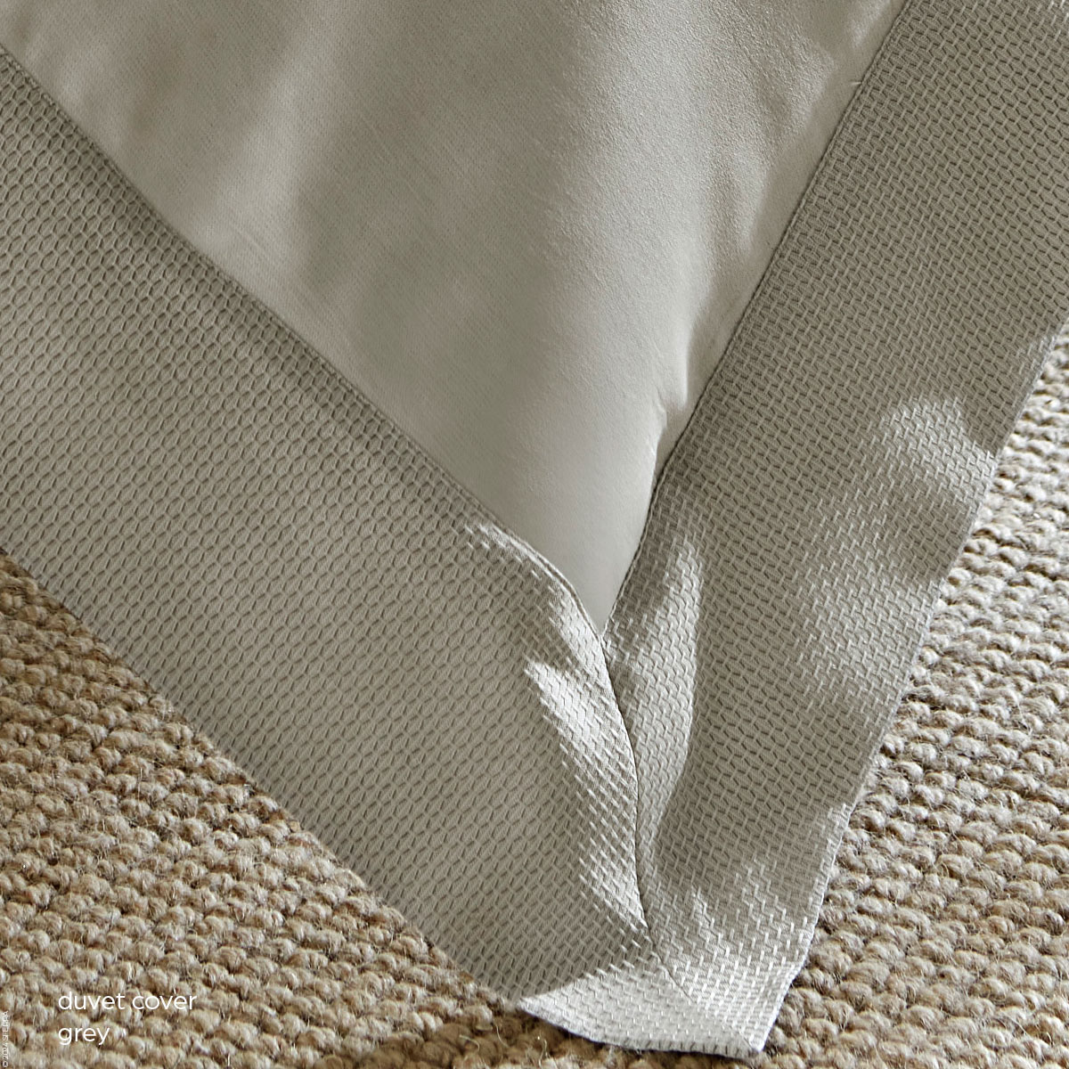 Carlotta Sateen Carlotta Sateen