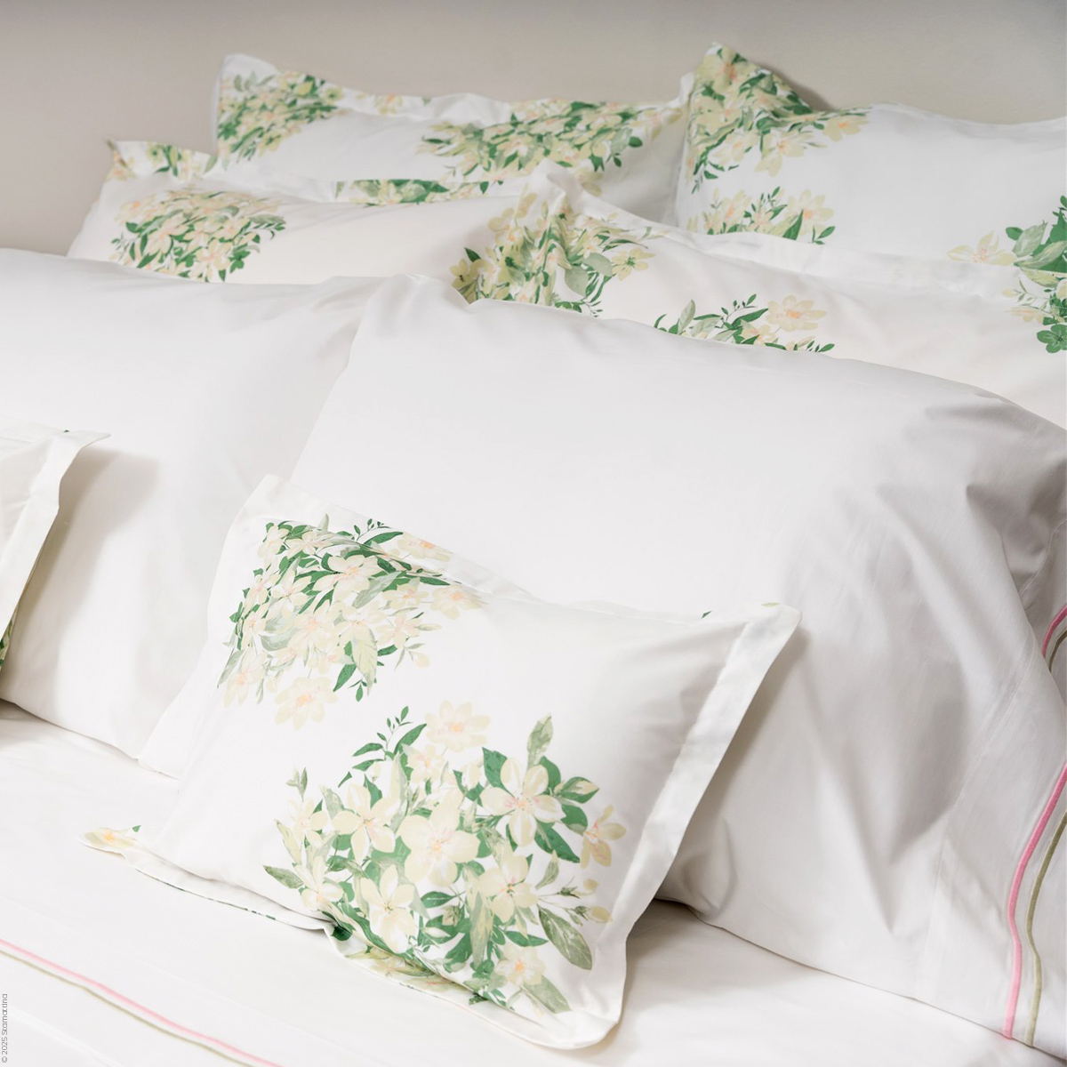 ELLA large floral bouquets