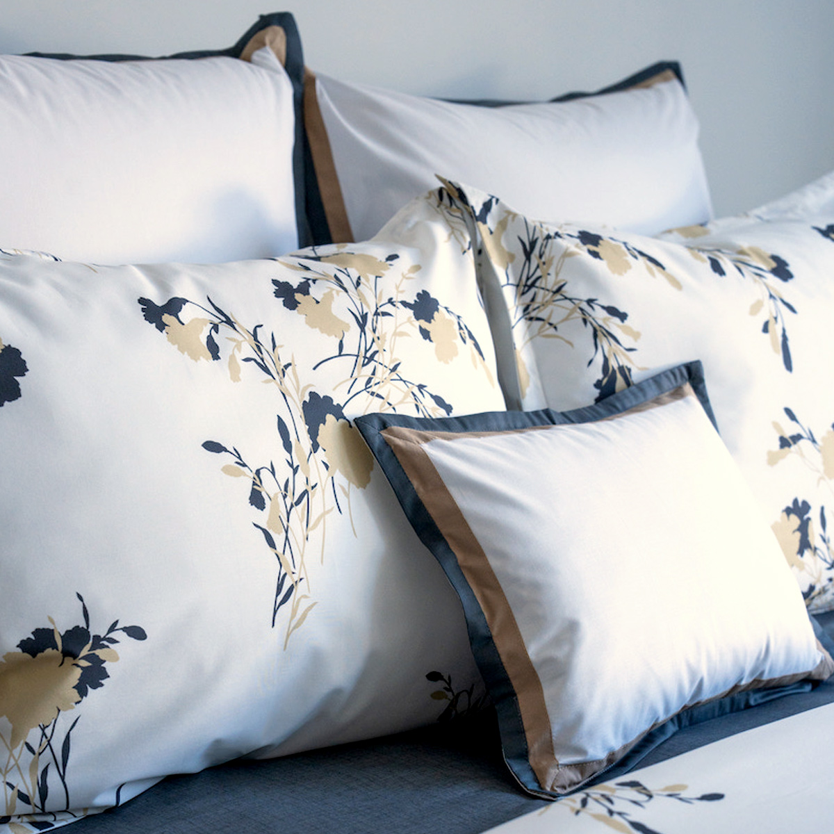 GIORGIO floral print