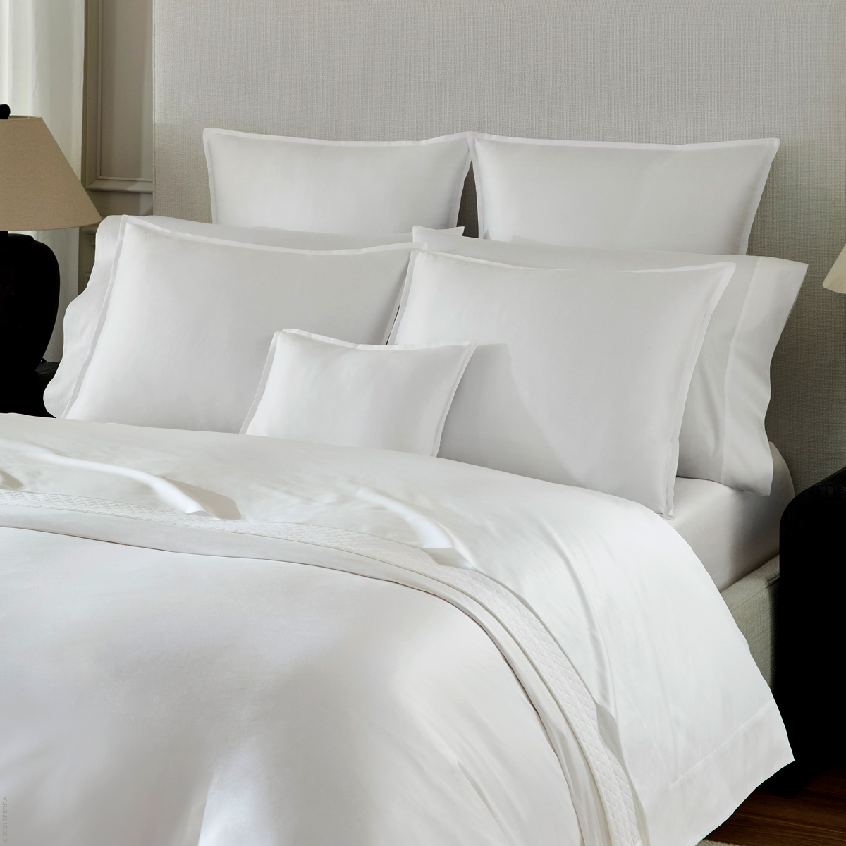 SFERRA GIZA 45 Corto Sateen