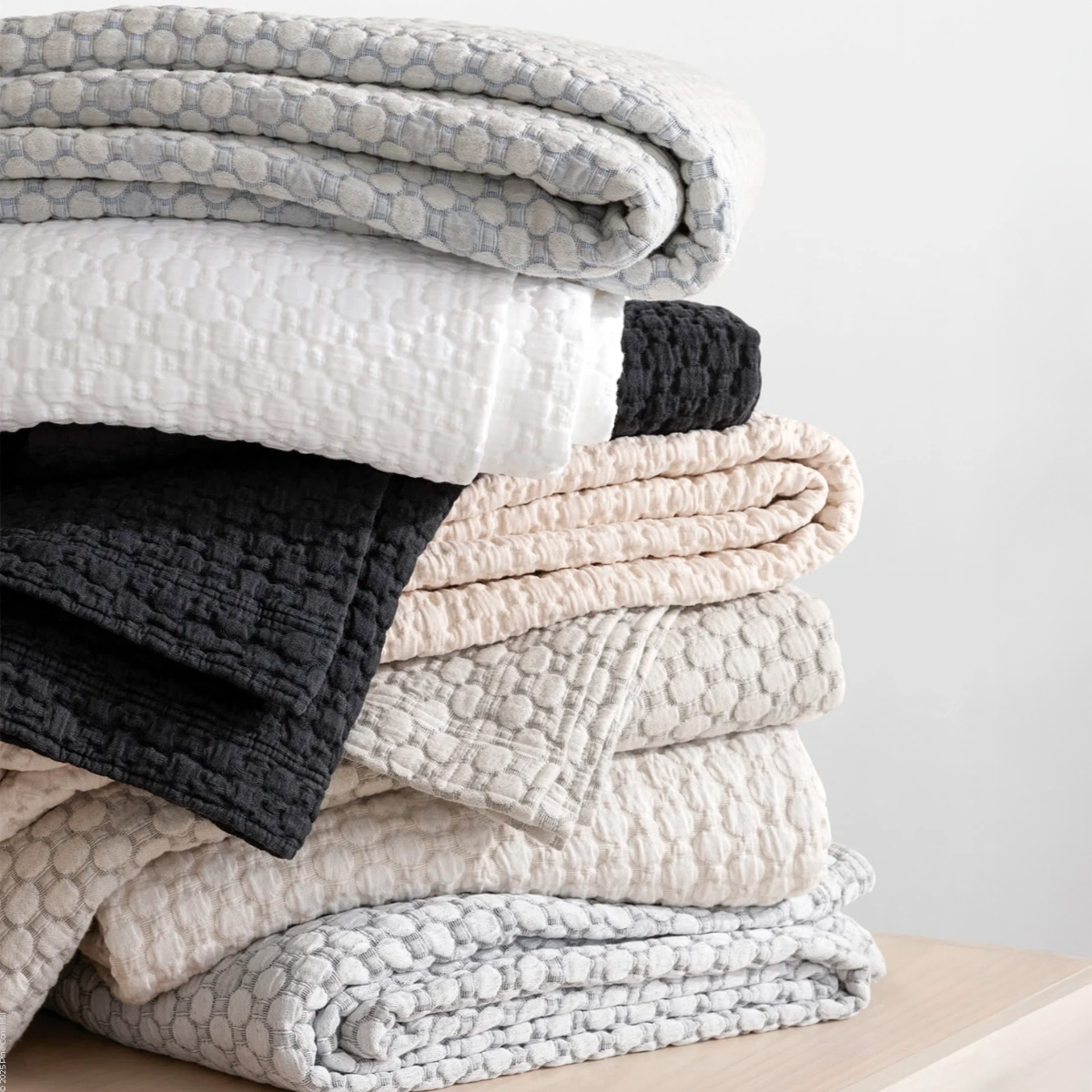 Lodi Matelasse Coverlet
