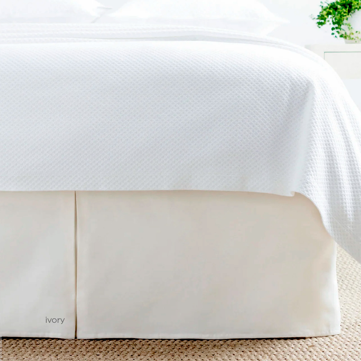 Lush Linen Bedskirt