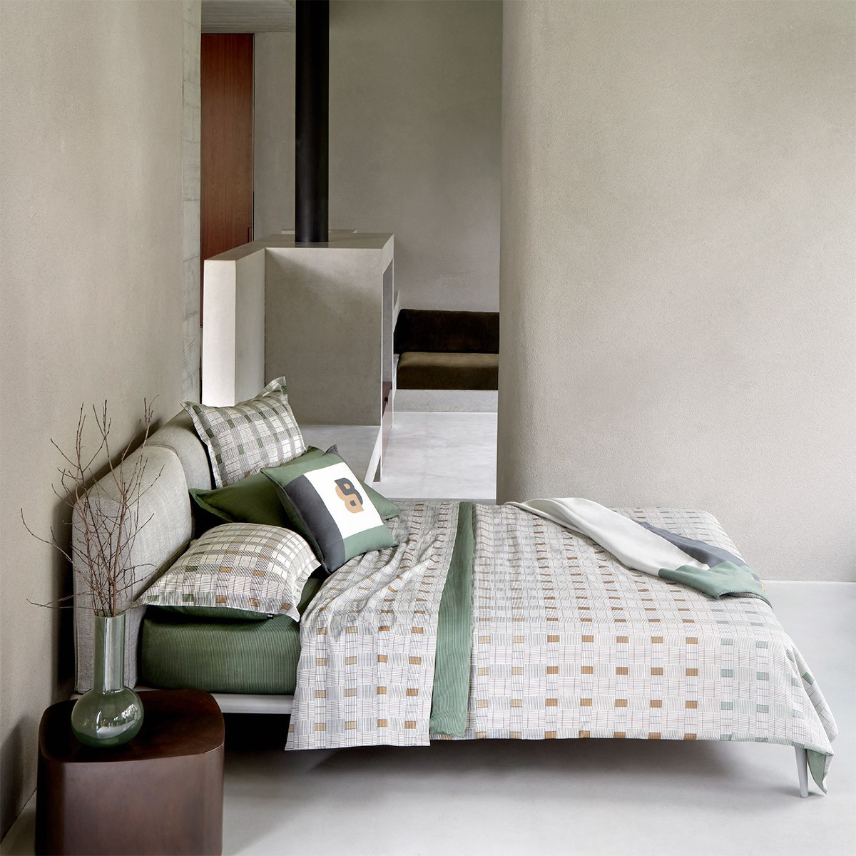 Manifesto Graphic Sateen