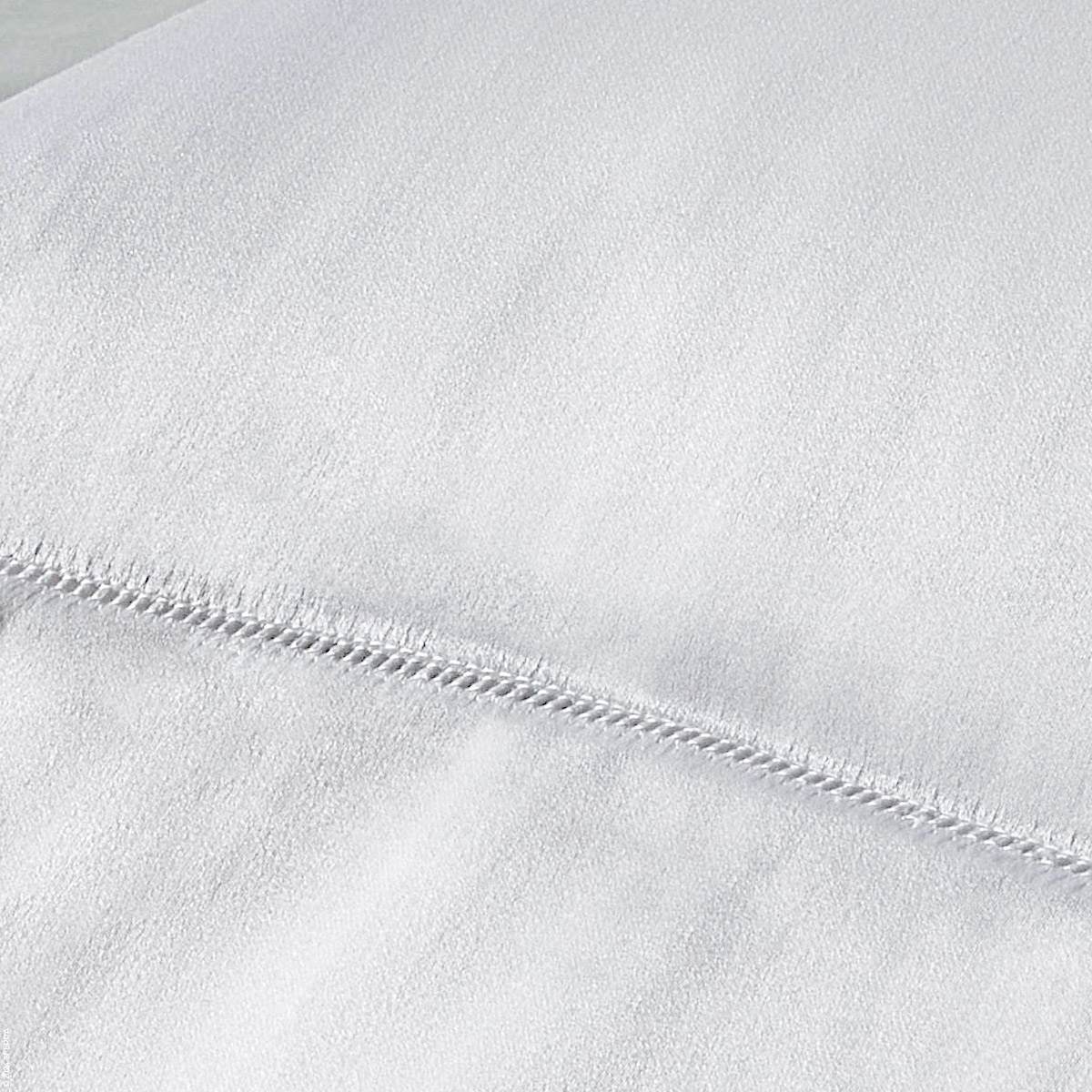 Milos Sateen Milos Sateen