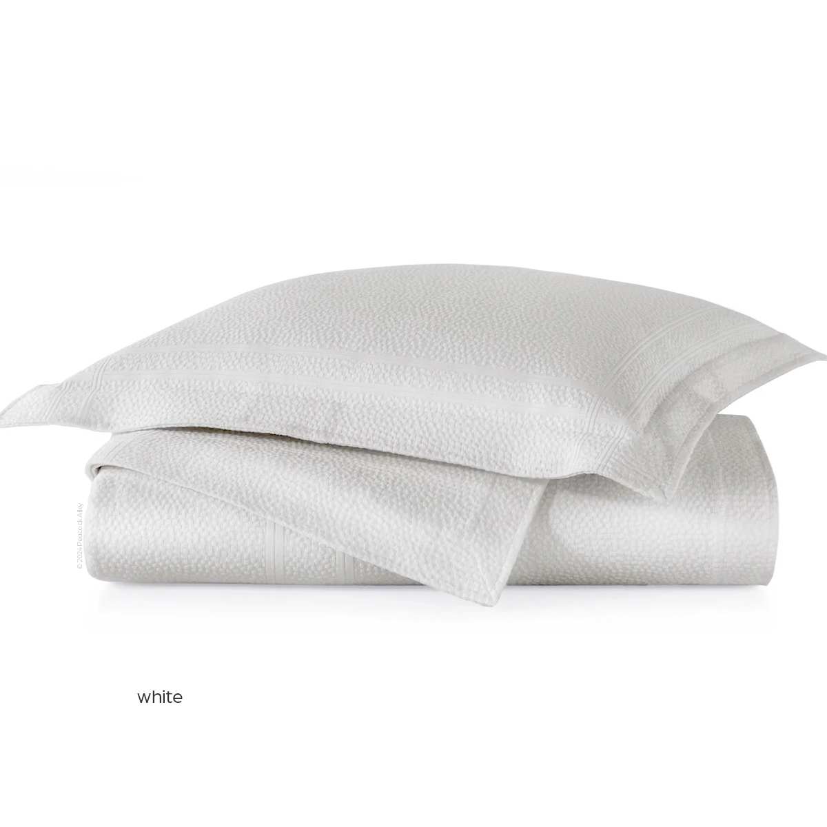 Montauk Matelassé Coverlet Montauk Matelassé Coverlet