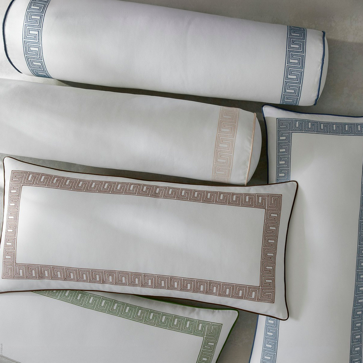 Ophelia Piqué Coverlet