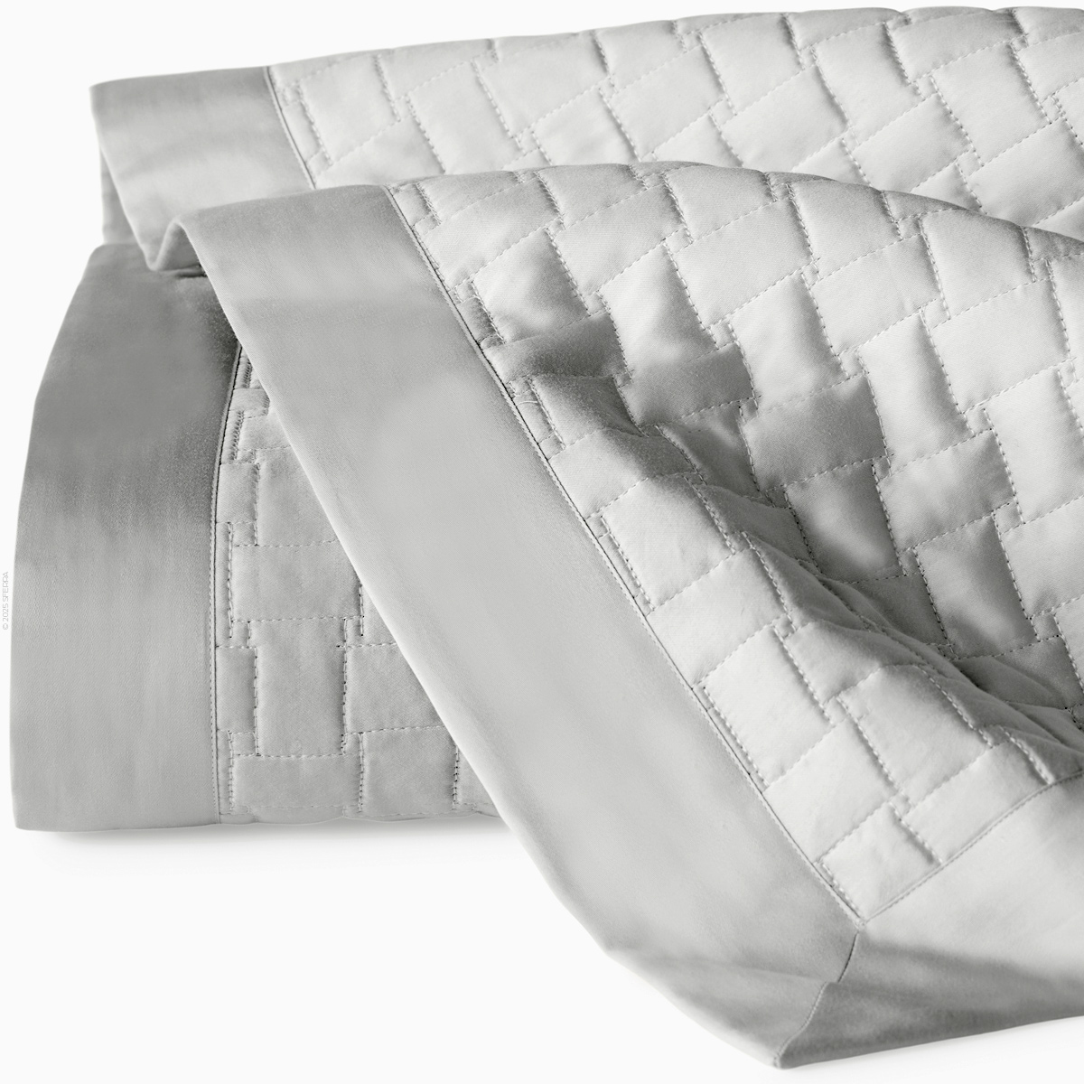 Sampietrini Quilted Coverlet