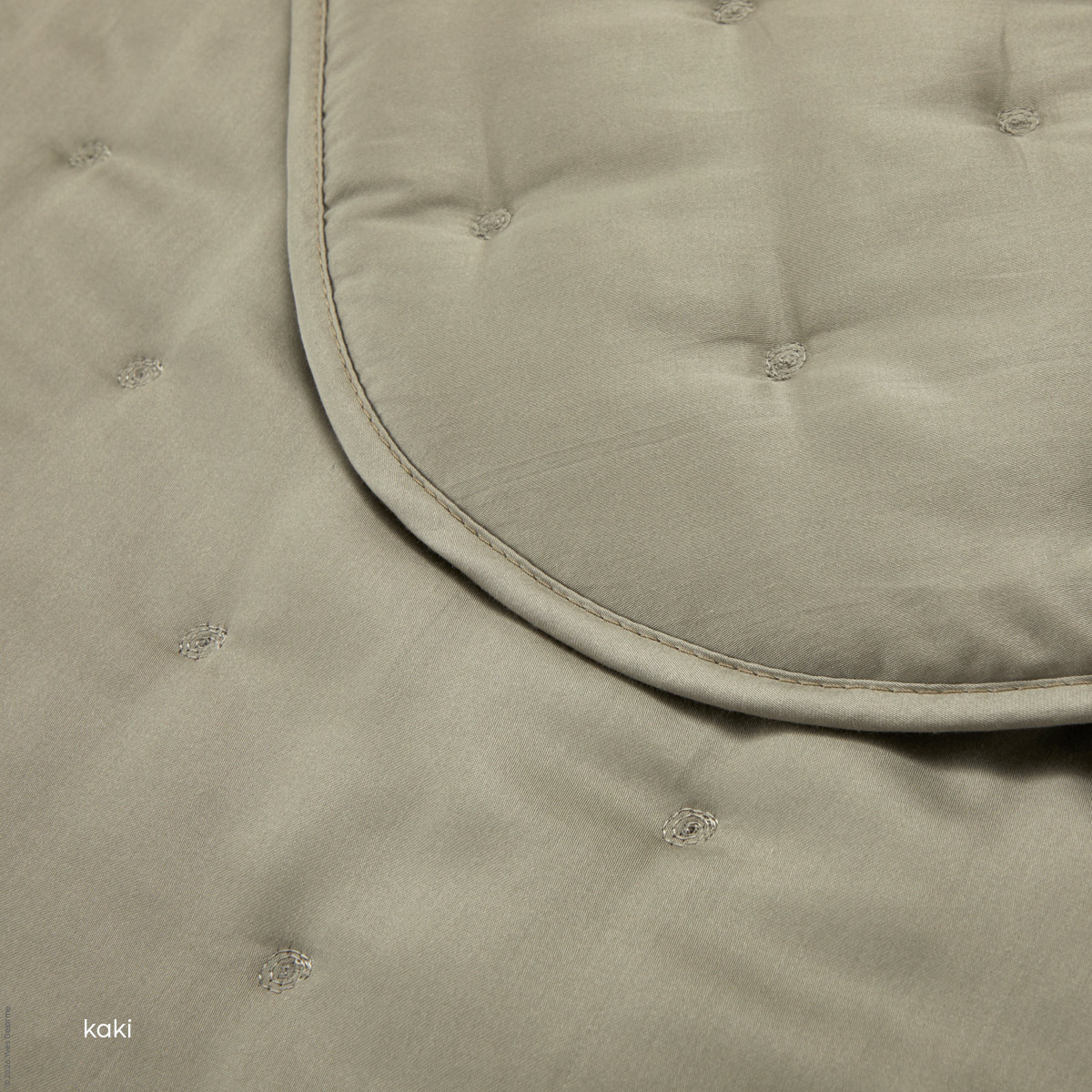 Triomphe Quilted Coverlet